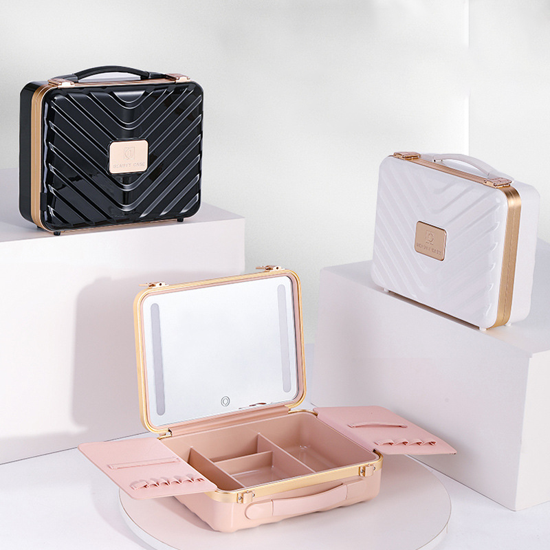 ILLUME LED Mirror Beauty Case